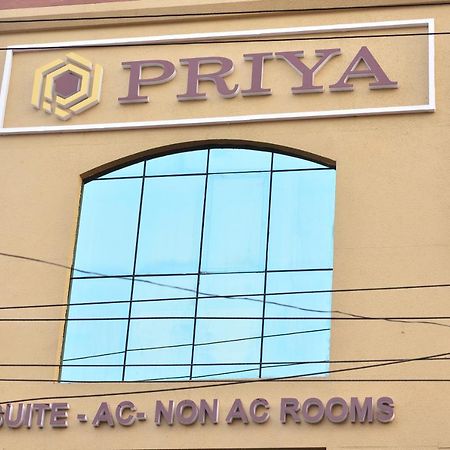 Hotel Priya Kottakkal Exterior foto